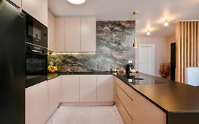 S Design Apartment